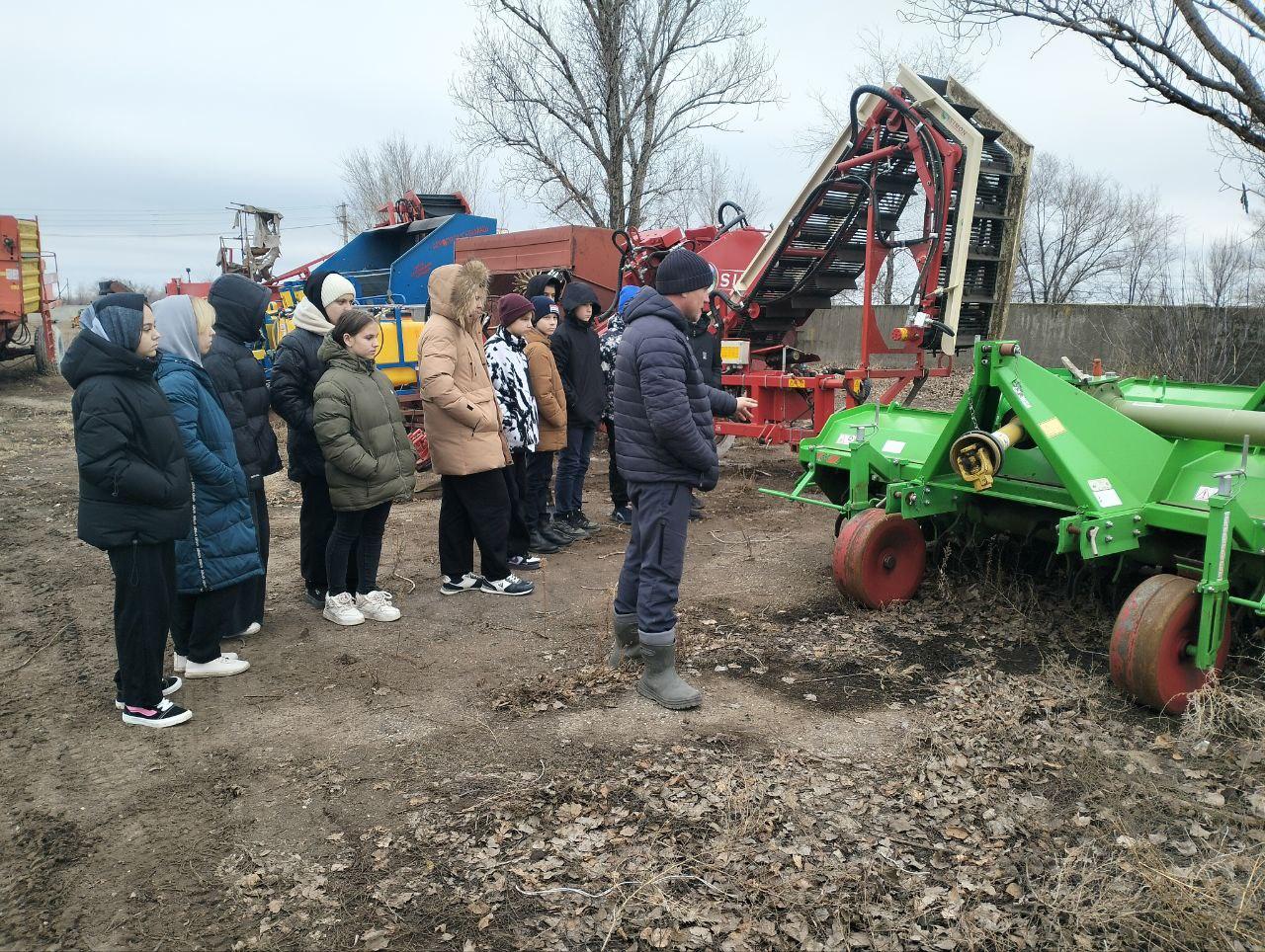 Экскурсия на сельскохозяйственное предприятие.